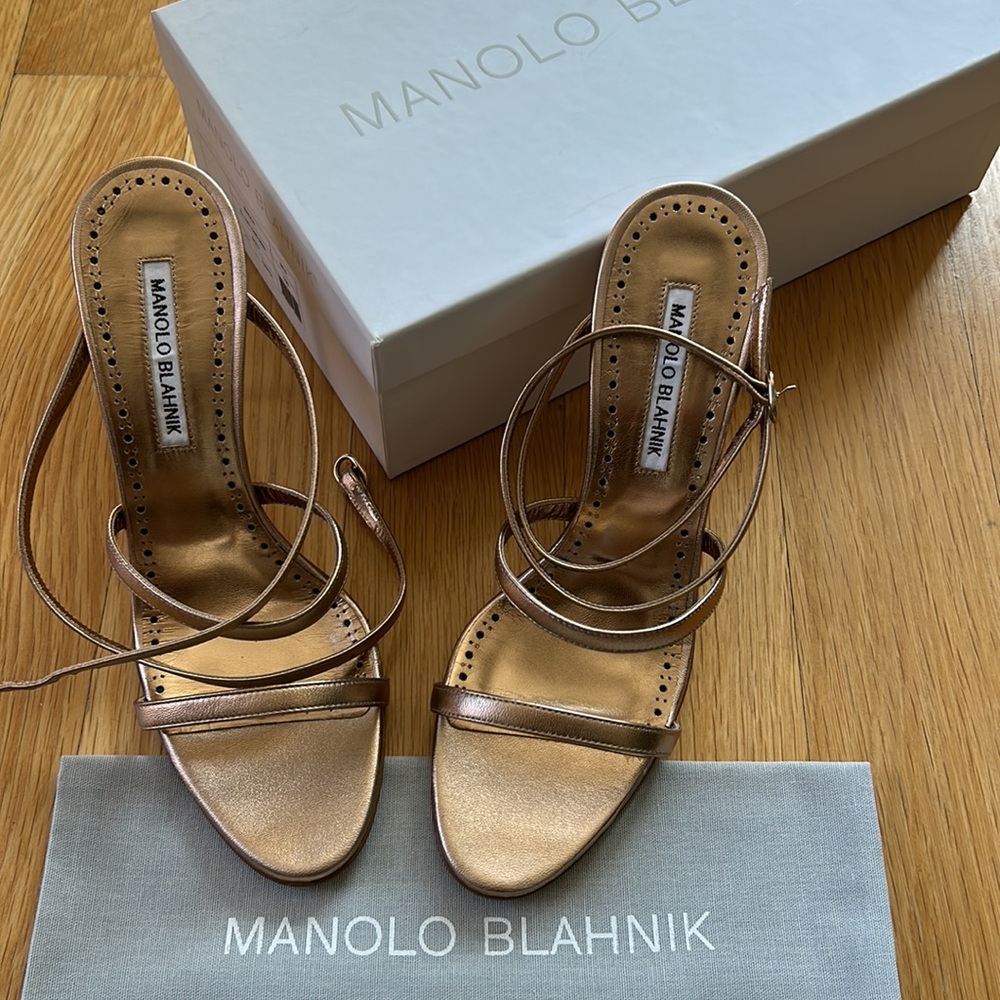 Manolo Blahnik Bacca Strappy Sandal